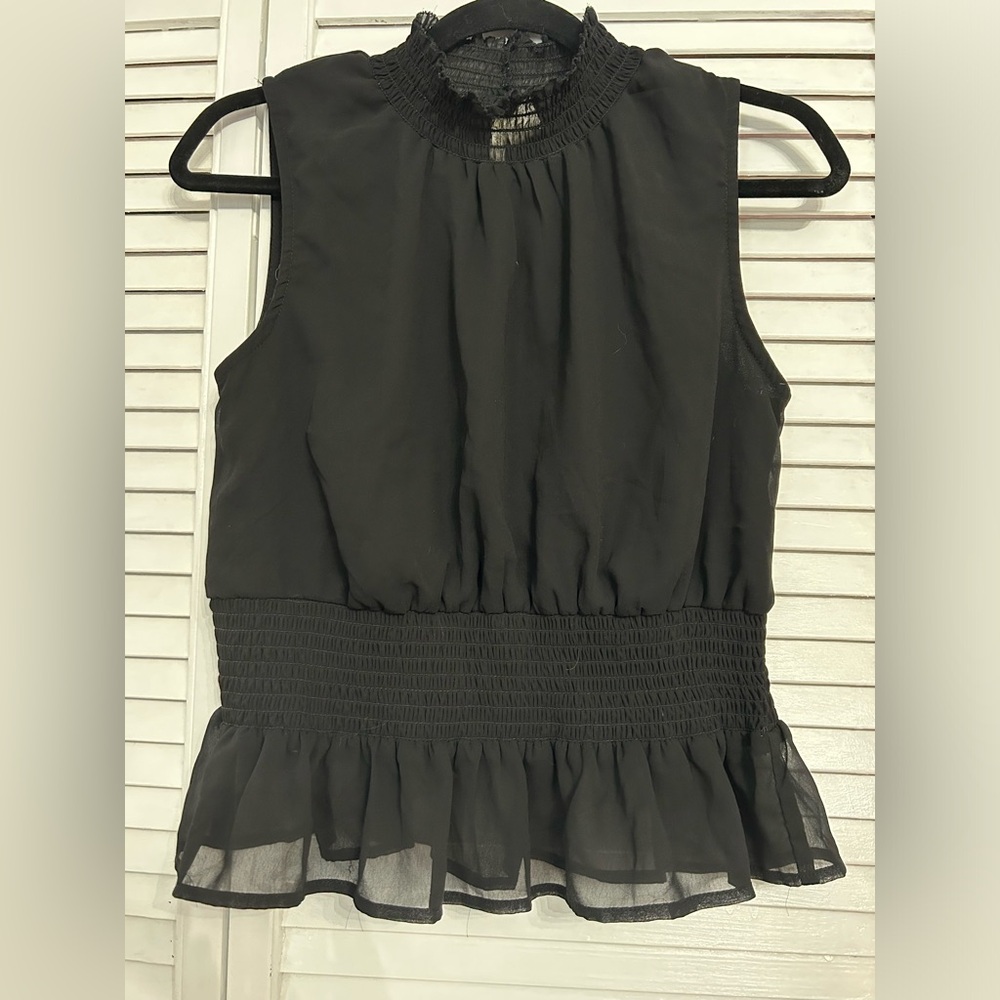 Sleeveless blouse